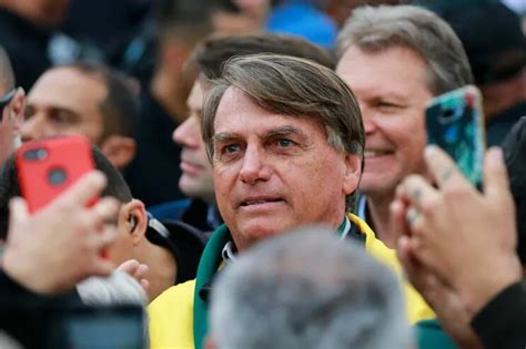 Bolsonaro Lamenta Ataque A Fern Ndez Y Recuerda Atentado Que Sufri