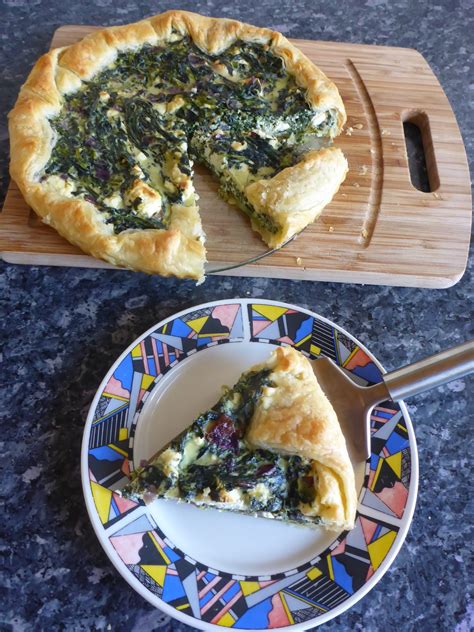 Spinach And Feta Quiche With Puff Pastry Ester Kocht