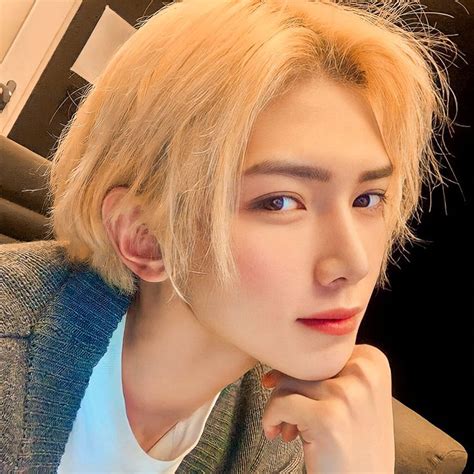 Kang Yeosang Blonde Hair Golden Blonde Falling In Love Blonde Hair