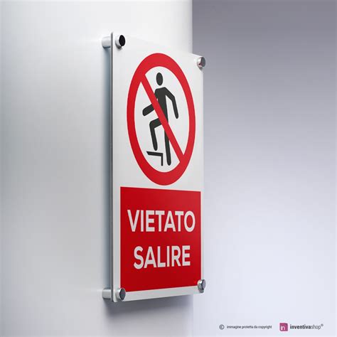 Cartello Vietato Salire