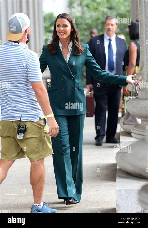 Bridget Moynahan On The Set Of ‘Blue Bloods’ -PICTURED: Bridget ...