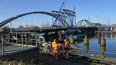 Demontage B Rgermeister Karl Lehr Br Cke Duisburg