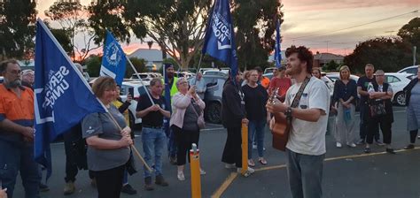 Community Rallies Against Geelong Council Job Cuts Green Left