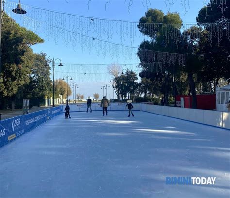 La Pista Di Pattinaggio Trasloca A Piazzale Boscovich Sulla Spiaggia