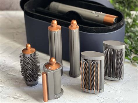 ג׳ירפה סוקרת: מעצב השיער Dyson Airwrap - דור חדש ומשופר - ג'ירפה