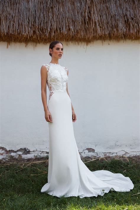 These Are Our Favorite Wedding Dresses That Are Sure To Turn Heads