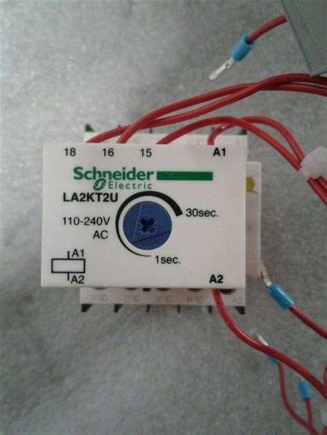 Schneider Electric Ca3kn31bd Iecen 60947 5 1 Auxiliary Contact For