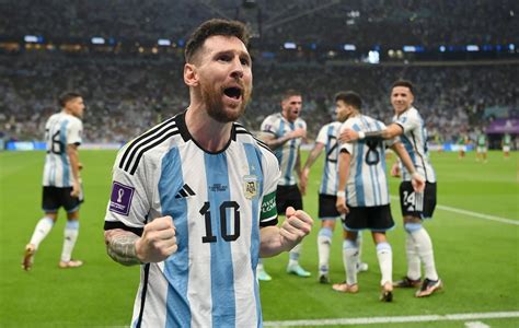 Argentina Revive En El Mundial Derrotando A M Xico Con Golazos De Messi