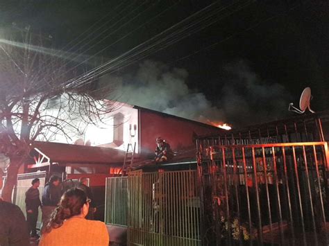 Incendio afectó a dos casas en la población Los Artesanos en Rancagua