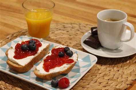 3 Ideas De Variadas Y Deliciosas Tostadas Para Desayunar O Merendar