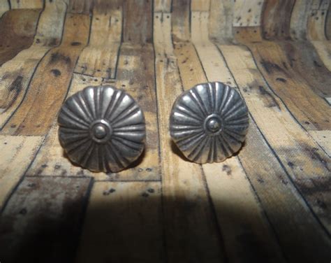 Drawer Knobs Drawer Pulls Pewter Style Drawer Knobs Silver Drawer