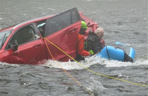 Man Rescued From Partially Submerged Car News Idahocountyfreepress