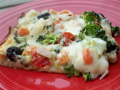 pampered chef veggie pizza