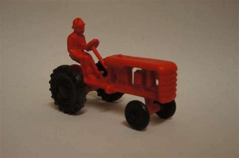 Farm Tractor | Model Farm Vehicles and Equipment | hobbyDB