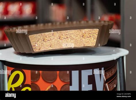 Hershey Pa Usa November 26 2019 A Large Reeses Peanut Butter