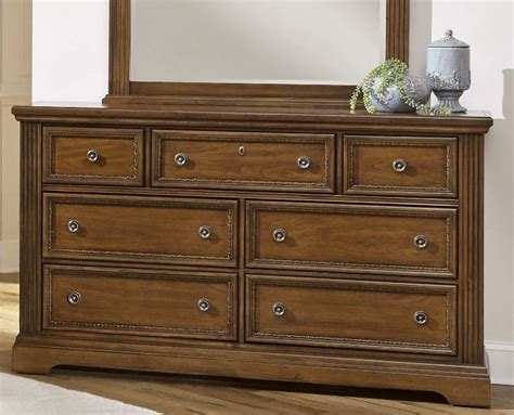 Affinity Antique Cherry 7 Drawer Dresser 562 002 Vaughan Bassett