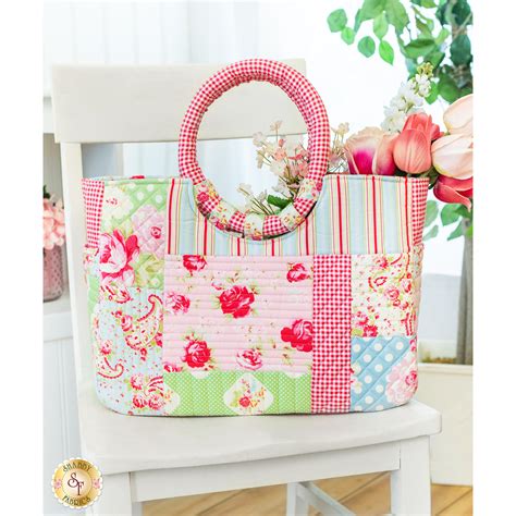 The Maxwell Bag Kit Posie Shabby Fabrics