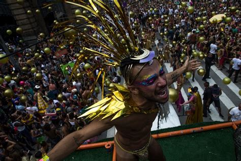 Blocos De Rua Cancelam Desfiles No Carnaval De SP