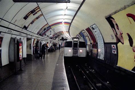 London Underground Northern Line Mk Stock At Eus Flickr