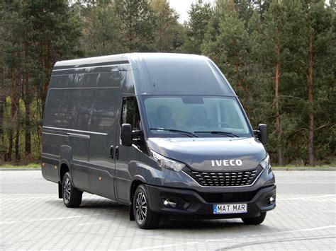 Iveco Daily S Blaszak Furgon Cm Max Long