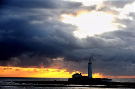 Whitley Bay Photographer Owen Humphreys Stunning Pictures Of St Marys