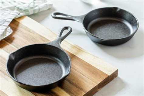 The 12 Oxo Find Thatll Keep Your Cast Iron Pan Looking Brand New