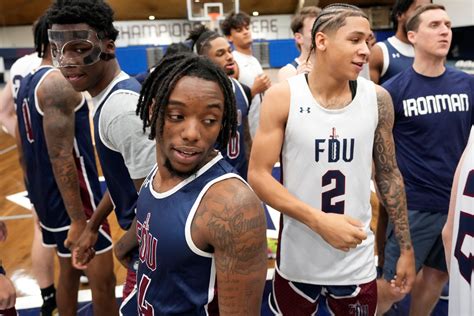 FDU basketball players get stuck in elevator before game at LIU