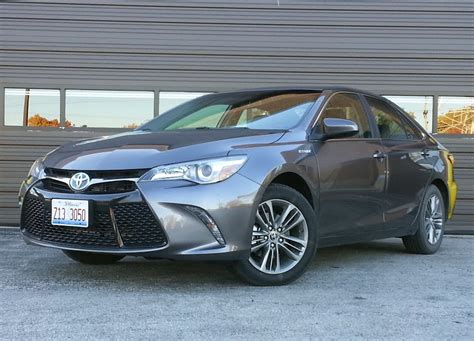 Test Drive 2016 Toyota Camry Hybrid SE The Daily Drive Consumer