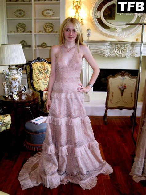 Dakota Fanning Dakotafanning Nude Leaks Photo 593 TheFappening