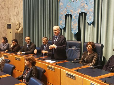 Imperia, a Palazzo Civico gli auguri di Natale del sindaco Claudio Scajola