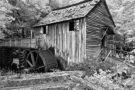 Somerset House Images Cable Mill Cades Cove