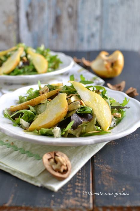 Salade de mesclun à la poire et au roquefort Un Pas Plus Vert