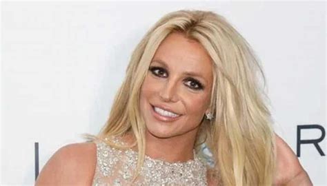 Britney Spears In Mexico Source Explains The Truth