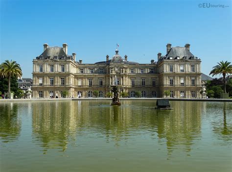 Palais du Luxembourg in Luxembourg Gardens