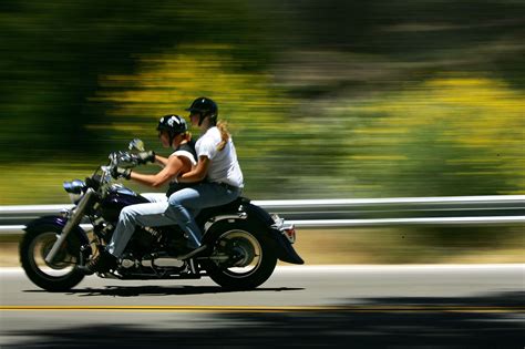 Are Motorcycles More Dangerous Than Cars | Reviewmotors.co