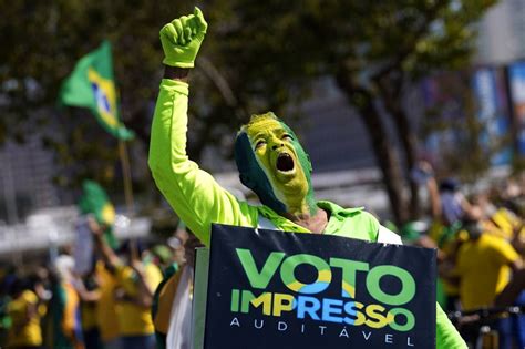 Atos Em Bras Lia E No Rio Pedem Voto Impresso Bolsonaro Discursa Por