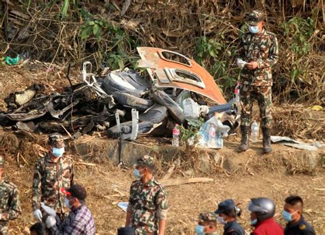 Catástrofe Aérea En Nepal 68 Muertos Por Accidente De Un Avión