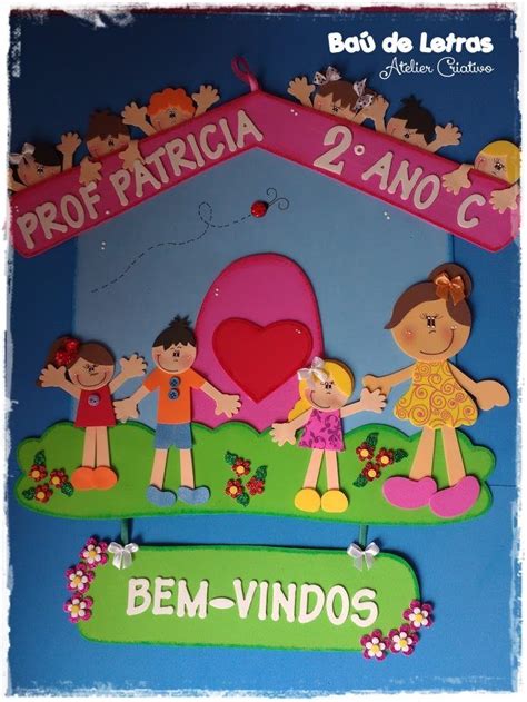 BAÚ DE LETRAS E v a e Scrapbook Felt crafts Crafts Mural