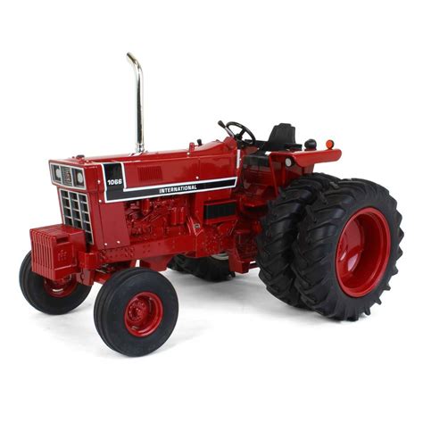 116 International Harvester 1066 Open Station Tractor With Duals