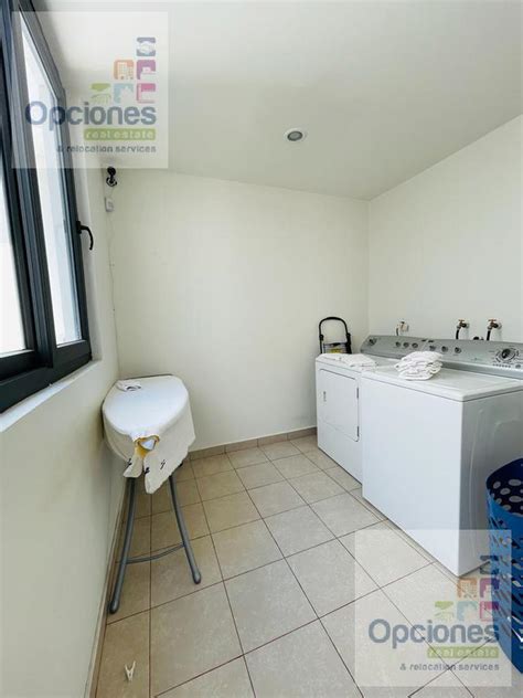 Opciones Real Estate Casa En Venta En Salamanca Residencia En Venta