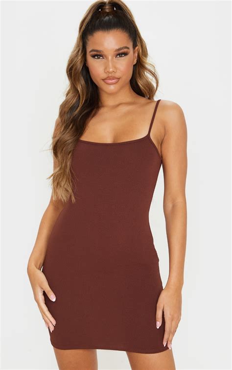 Chocolate Brown Straight Neck Strappy Bodycon Dress Prettylittlething Ie