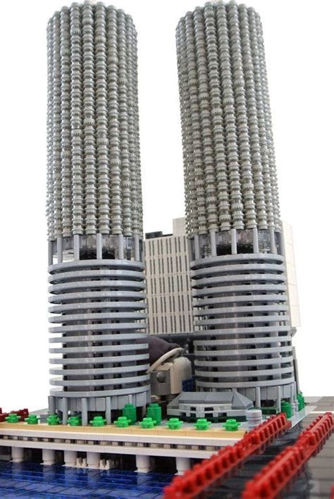 Mini Lego Skyscraper