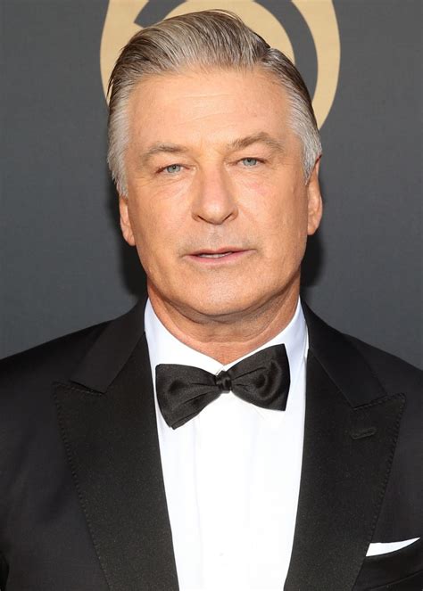 Alec Baldwin Tue Accidentellement Une Femme Sur Un Plateau