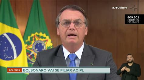 Jair Bolsonaro se filia ao Partido Liberal e disputará eleições de 2022