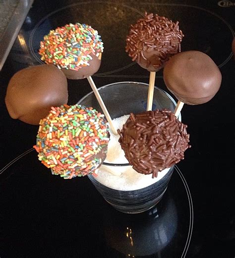 Schnelle Cake Pops Ohne Backen Von Barzi Chefkoch De