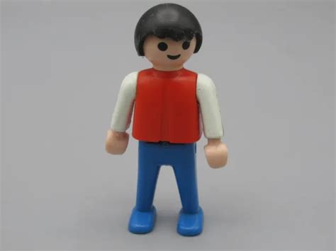 PLAYMOBIL GARÇON rouge bleu et blanc Geobra 1981 EUR 4 00