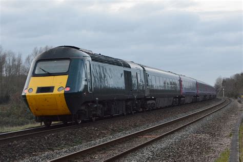 Gwr Class 43 Gwr Green Liveried Class 43 No 43198 Heads T Flickr