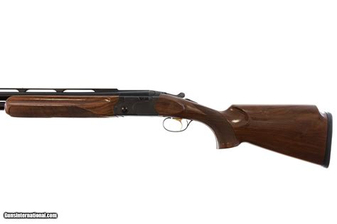 Pre Owned Beretta 682x Trap Shotgun 2 Barrel Set 12ga 30 And 32 Sn