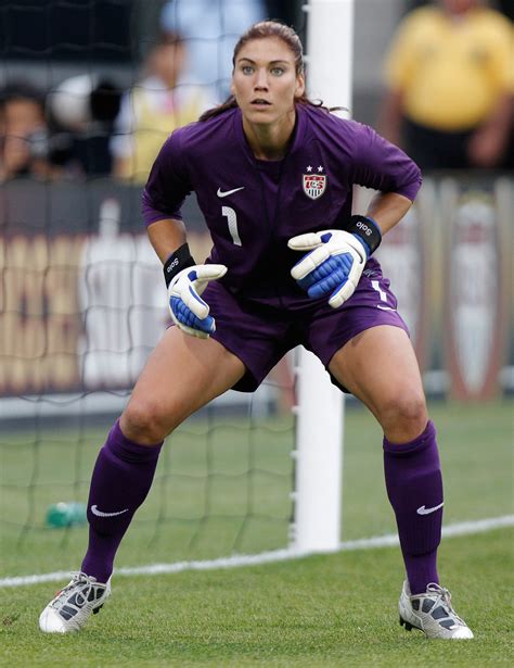 Hope Solo Stripped Down Completely For Espn Photoshoot Fanbuzz