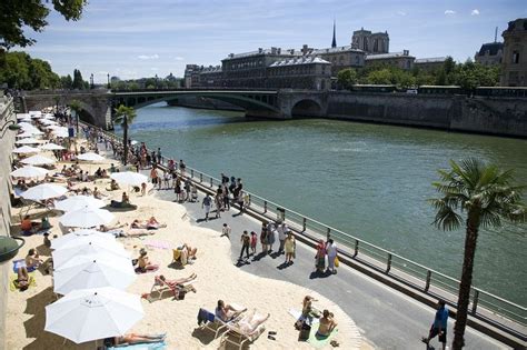 Paris Plages: The Artificial Beaches of Paris | Amusing Planet